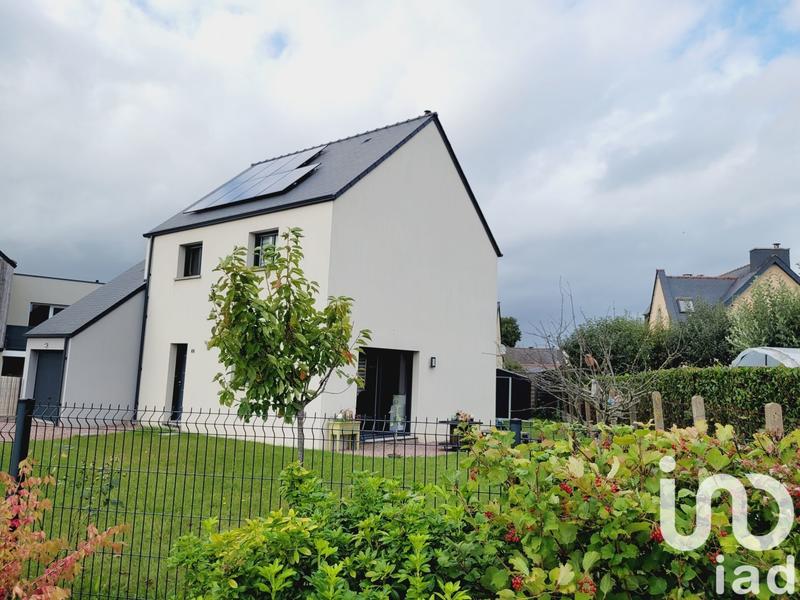 Maison - 95 m² - 4 pièces