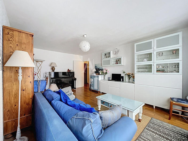 Appartement - 83 m² - 4 pièces