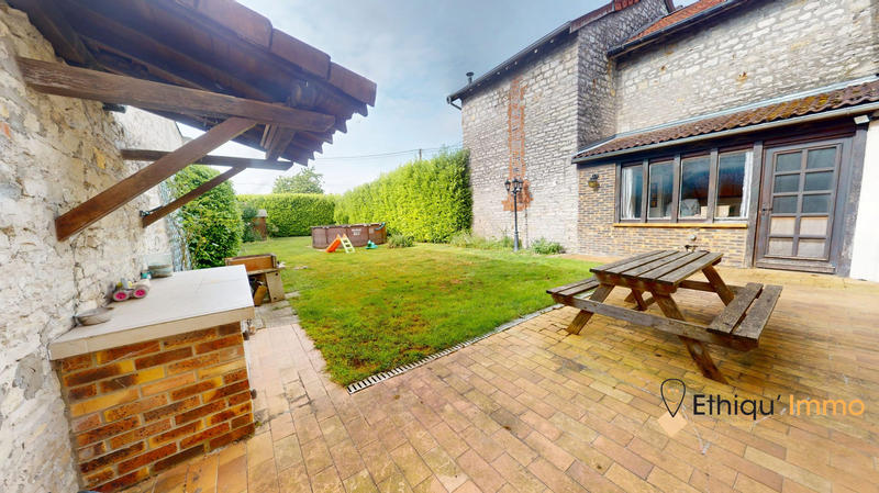 Maison ancienne - 151 m² - 6 pièces