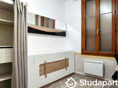 Chambre - 10 m² - 1 pièce