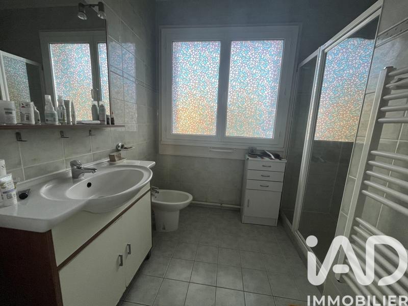 Maison de maîtres - 132 m² - 9 pièces