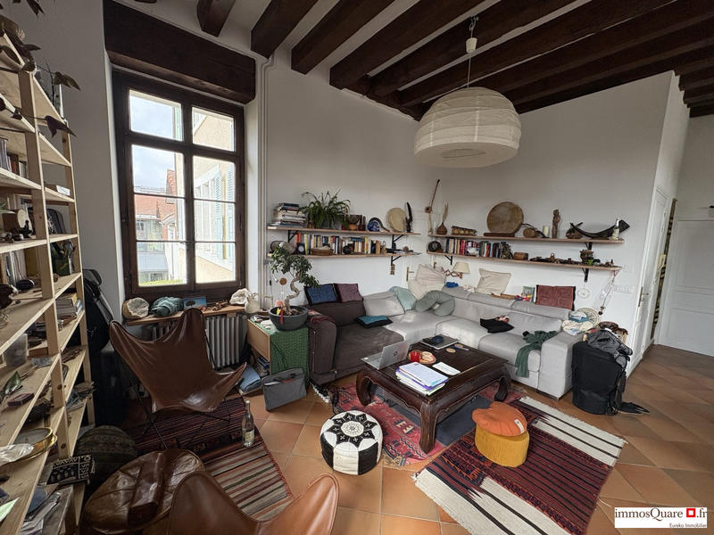 Appartement - 60 m² - 2 pièces