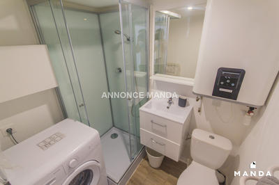 Studio - 13 m² - 1 pièce