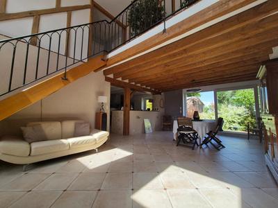 Maison - 136 m² - 6 pièces
