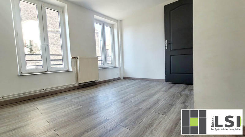 Maison - 85 m² - 6 pièces