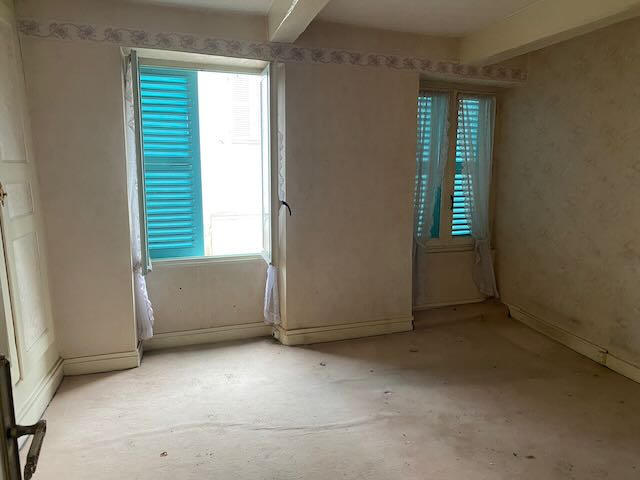 Maison - 115 m² - 6 pièces