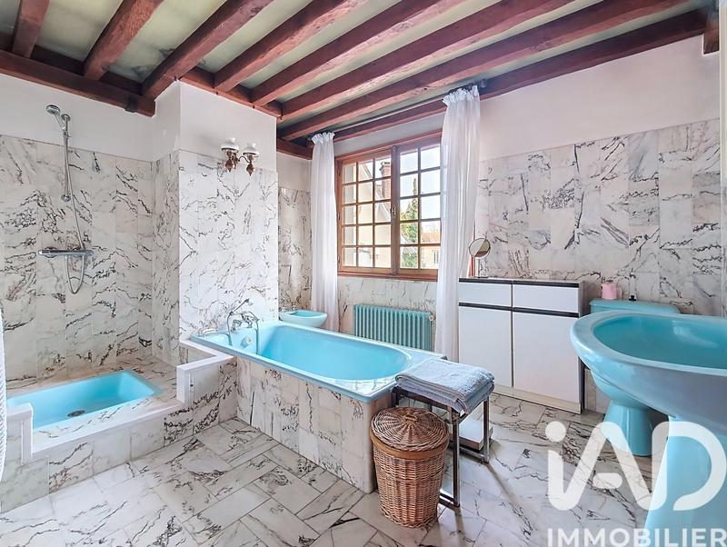 Maison - 152 m² - 6 pièces