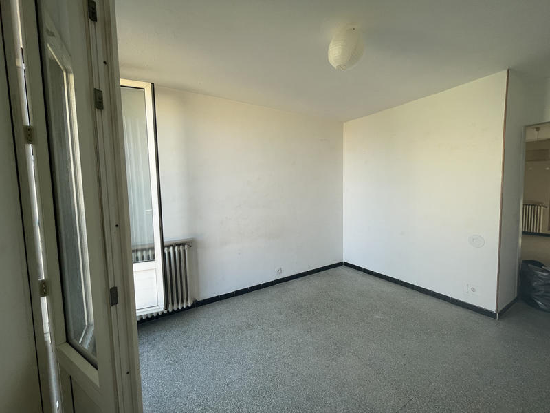 Appartement - 82 m² - 5 pièces