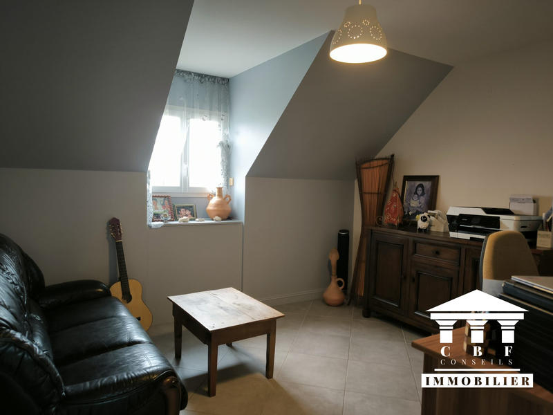 Villa - 225 m² - 8 pièces