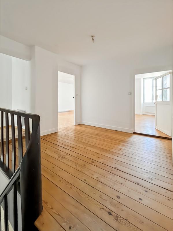 Maison - 136 m² - 4 pièces