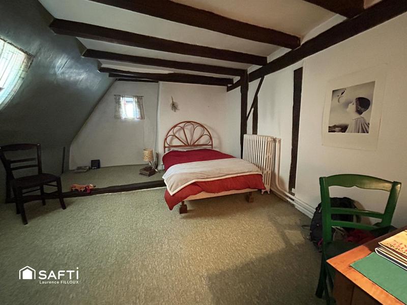 Maison - 270 m² - 12 pièces