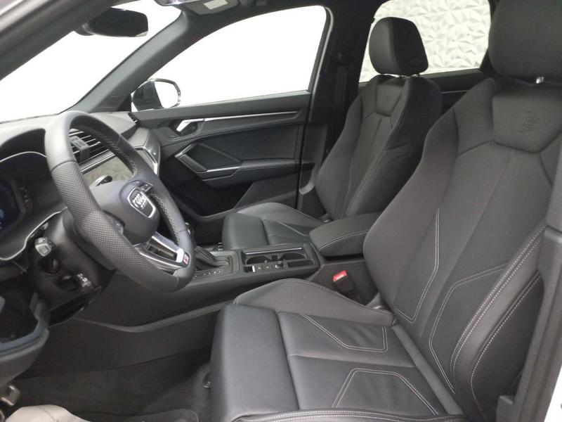 Audi Q3 35 Tdi 150 ch s tronic 7 s line