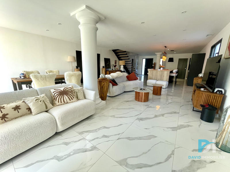 Villa - 158 m² - 4 pièces