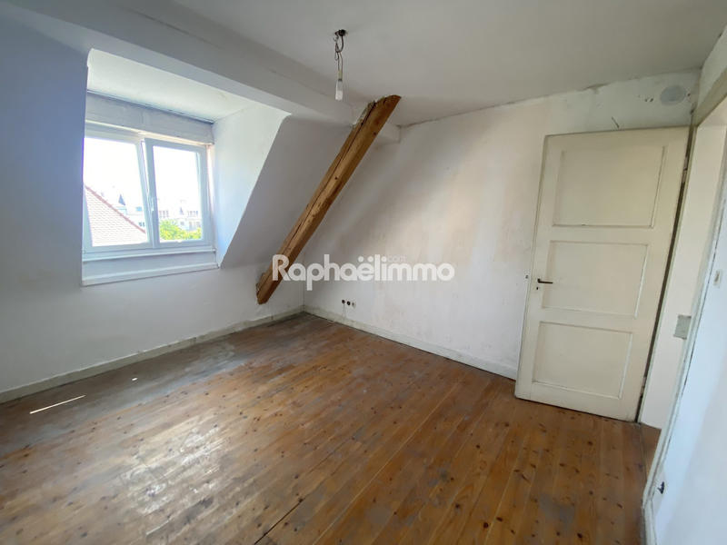 Maison - 137 m² - 5 pièces