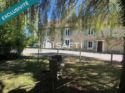 Maison de village - 190 m² - 9 pièces