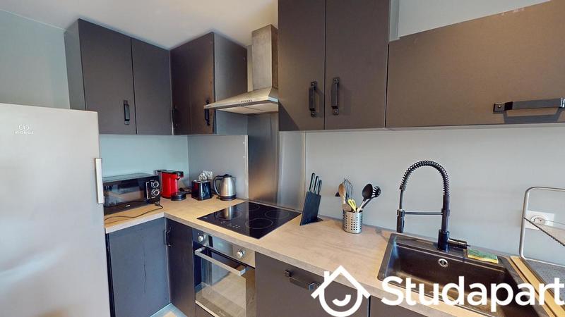 Chambre - 9 m² - 1 pièce