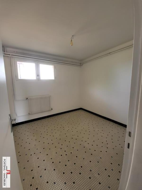 Maison traditionnelle - 189 m² - 7 pièces