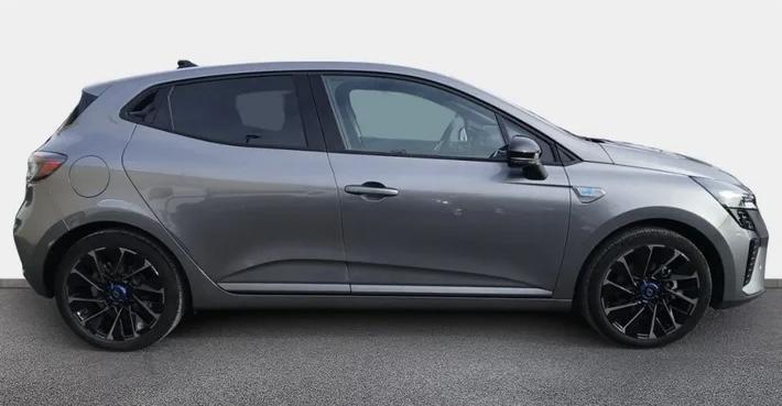 Renault Clio E-tech hybride 145 cv esprit alpine Gps caméra CarPlay 10500 km