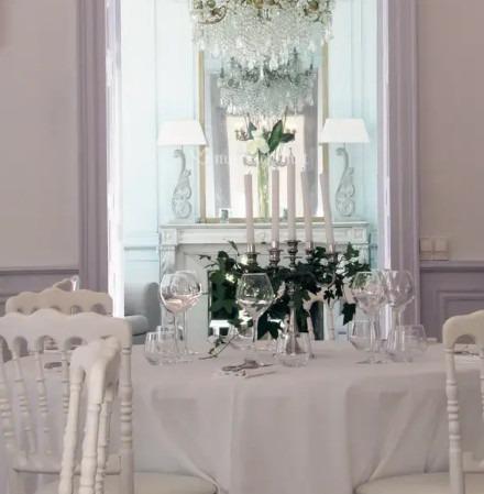 Manoir - 1 000 m² - 19 pièces