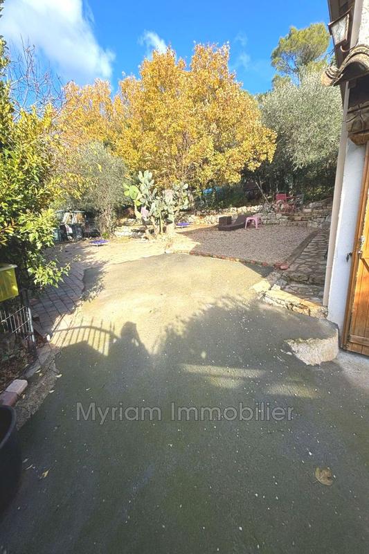 Maison - 142 m² - 4 pièces