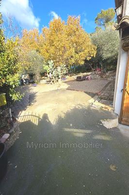 Maison - 142 m² - 4 pièces