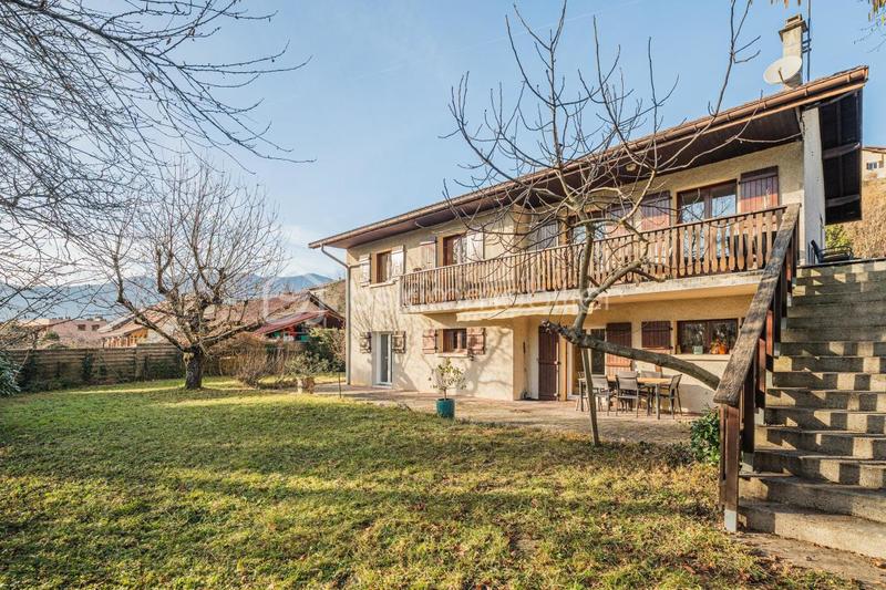 Maison - 155 m² - 7 pièces