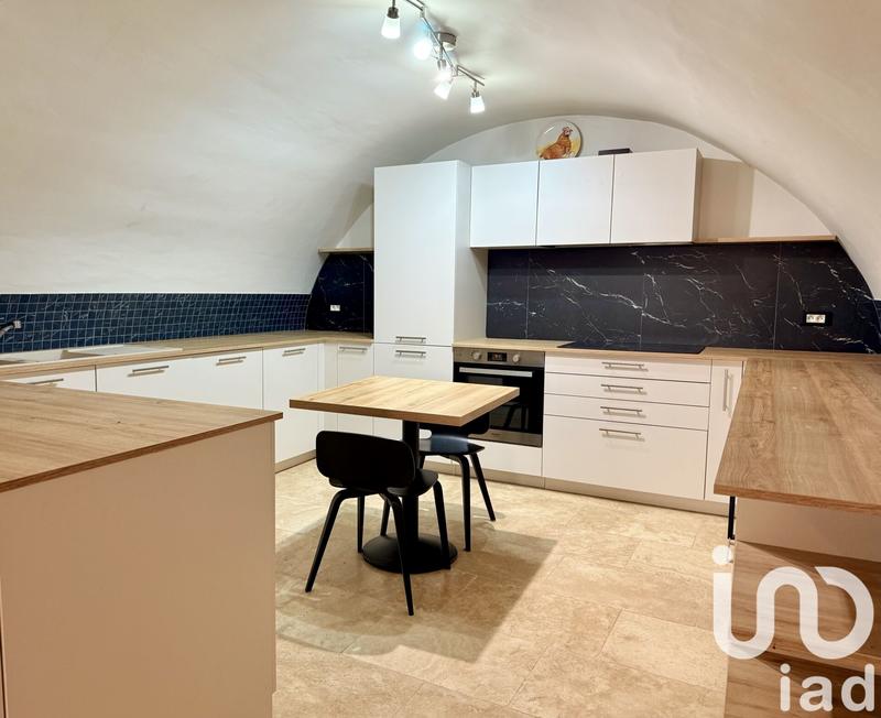 Maison de village - 190 m² - 8 pièces