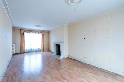 Maison - 195 m² - 5 pièces