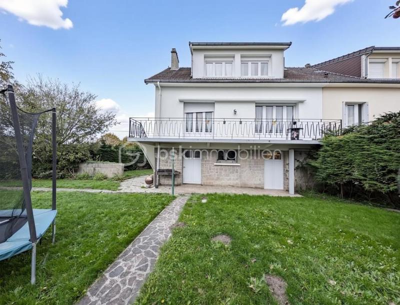 Maison - 132 m² - 7 pièces