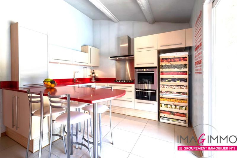 Maison - 175 m² - 6 pièces