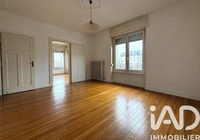 Appartement - 80 m² - 3 pièces