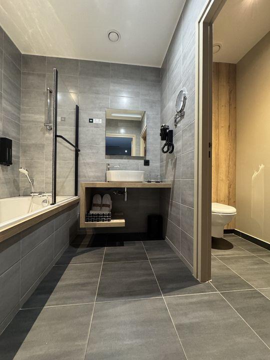 Bureau - 2 000 m² - 22 pièces