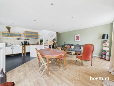 Maison - 90 m² - 4 pièces