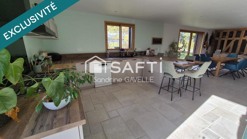 Maison - 148 m² - 6 pièces