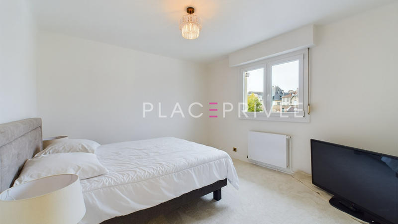 Appartement - 206 m² - 4 pièces