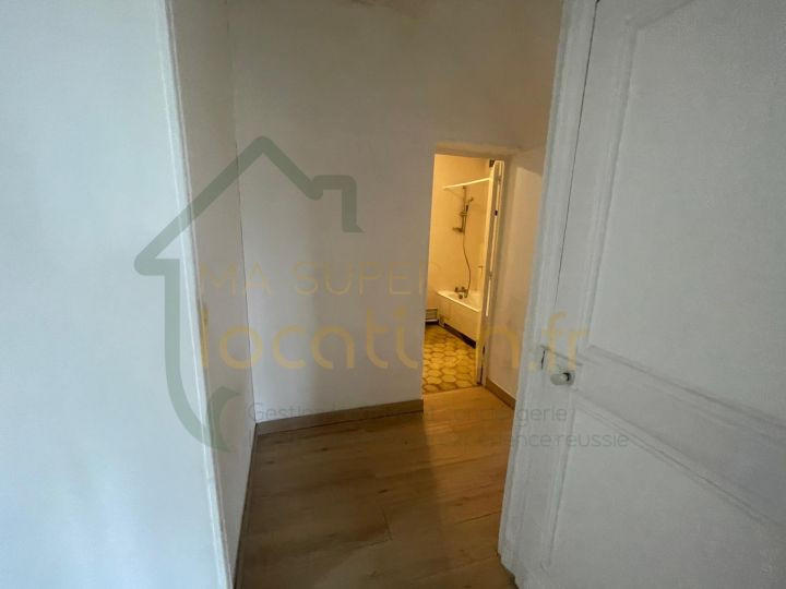 Appartement - 62 m² - 2 pièces