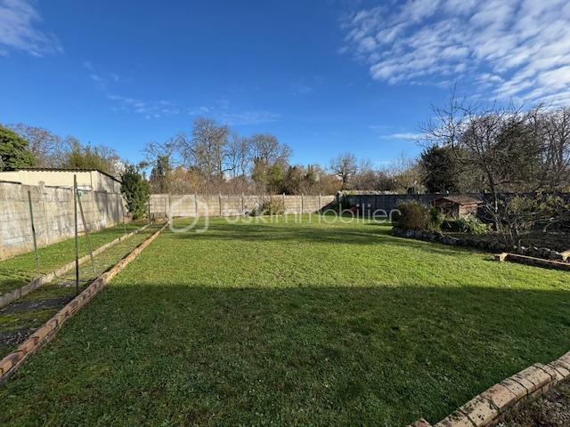 Pavillon - 170 m² - 8 pièces