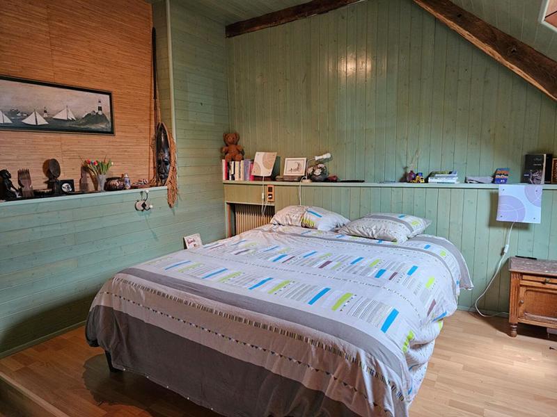 Maison - 227 m² - 9 pièces