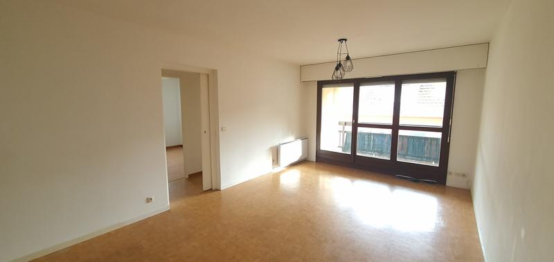 Appartement - 81 m² - 4 pièces