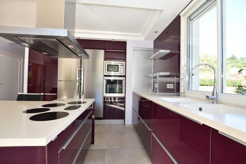 Maison - 141 m² - 5 pièces