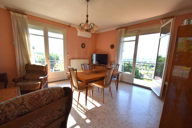 Maison - 86 m² - 4 pièces
