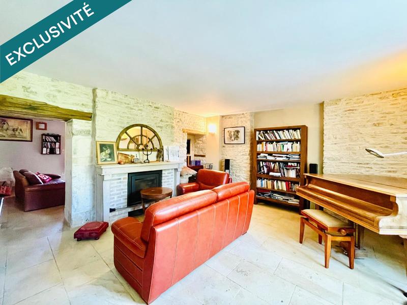 Maison - 215 m² - 8 pièces