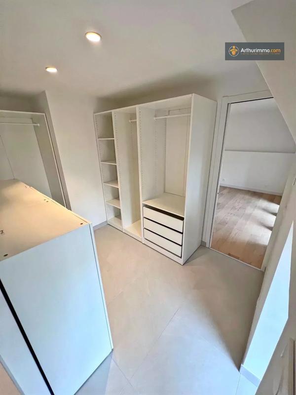 Appartement - 108 m² - 3 pièces