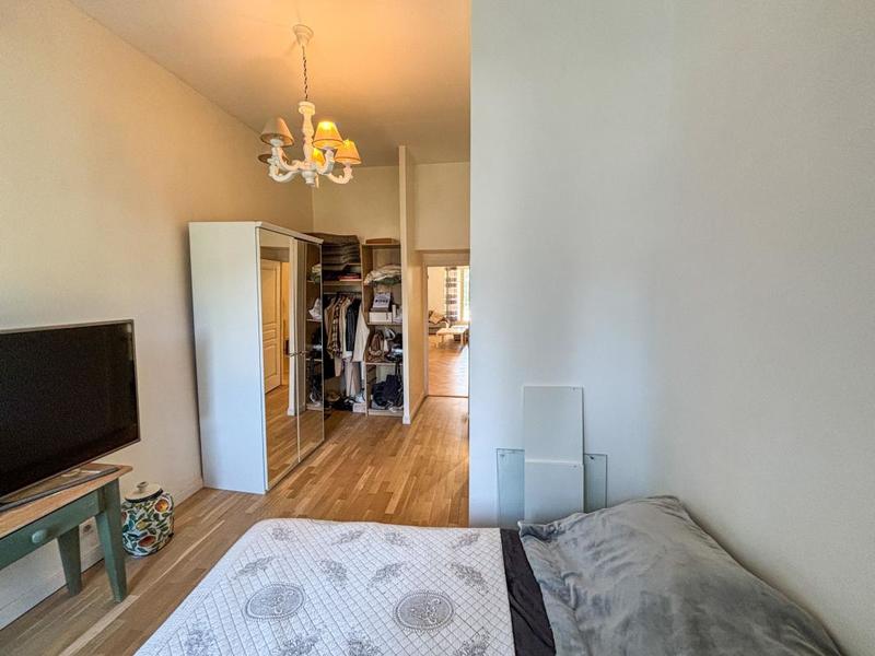 Appartement - 147 m² - 5 pièces