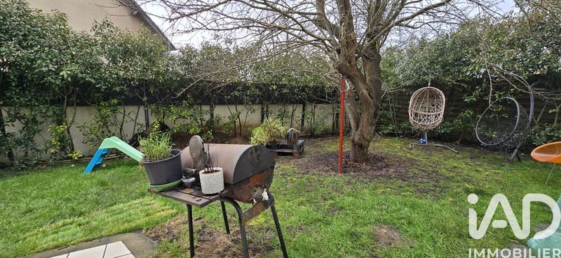 Maison - 94 m² - 5 pièces