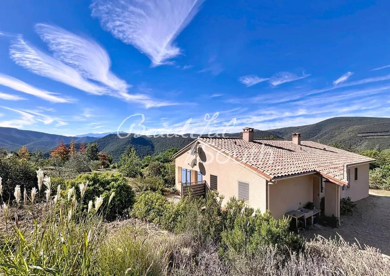 Villa - 135 m² - 4 pièces