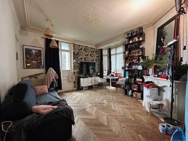 Appartement - 83 m² - 3 pièces