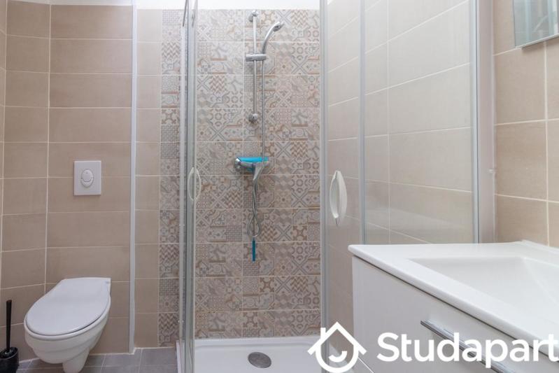 Chambre - 16 m² - 1 pièce