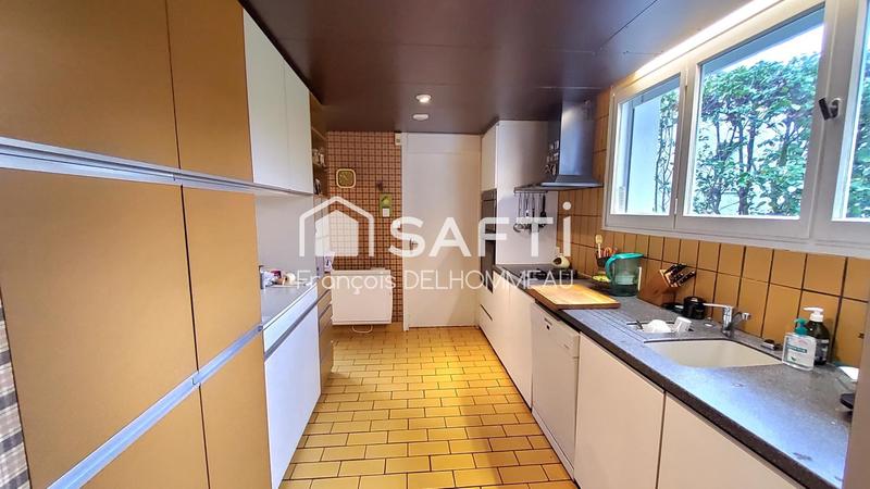 Maison - 152 m² - 7 pièces