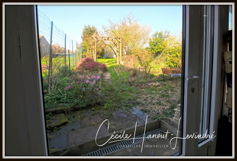 Maison - 95 m² - 5 pièces